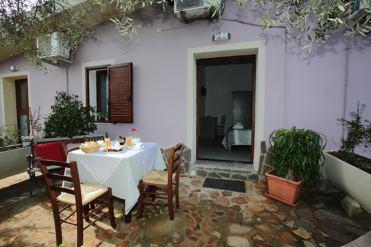B&B Campu Moru Bari Sardo Exteriér fotografie