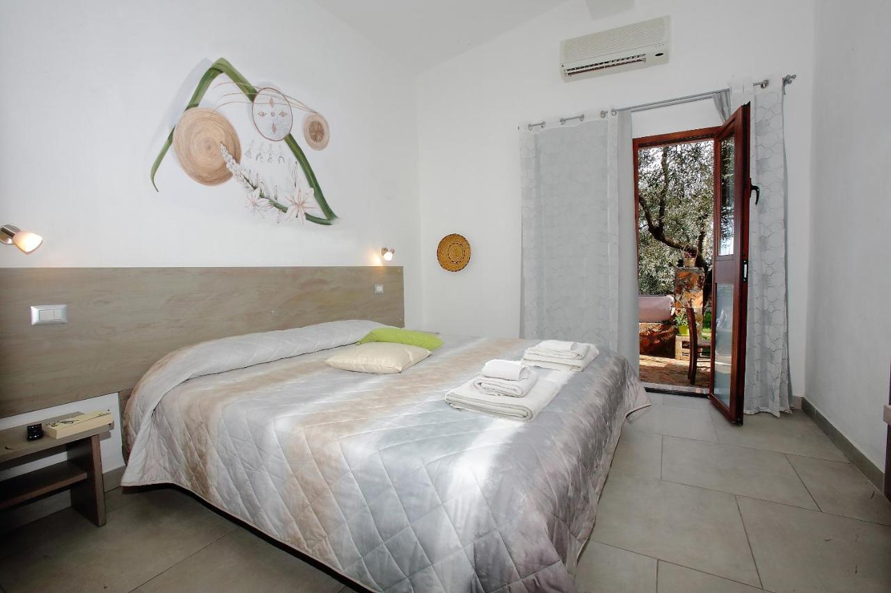 B&B Campu Moru Bari Sardo Exteriér fotografie